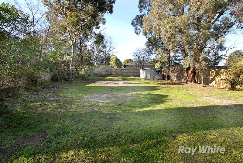 60 Raheen Avenue, WANTIRNA, VIC 3152