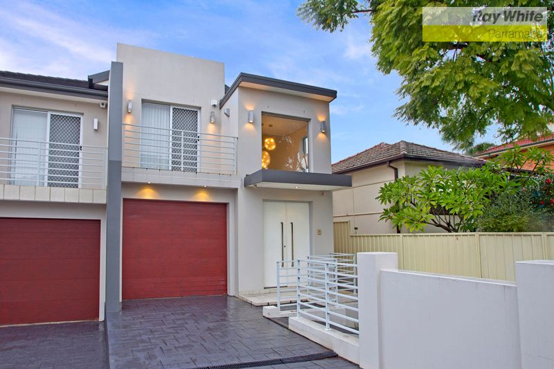3 Binalong Road, PENDLE HILL NSW 2145