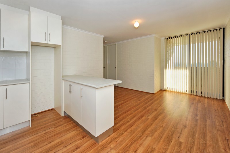 220/54 Nannine Place, RIVERVALE, WA 6103