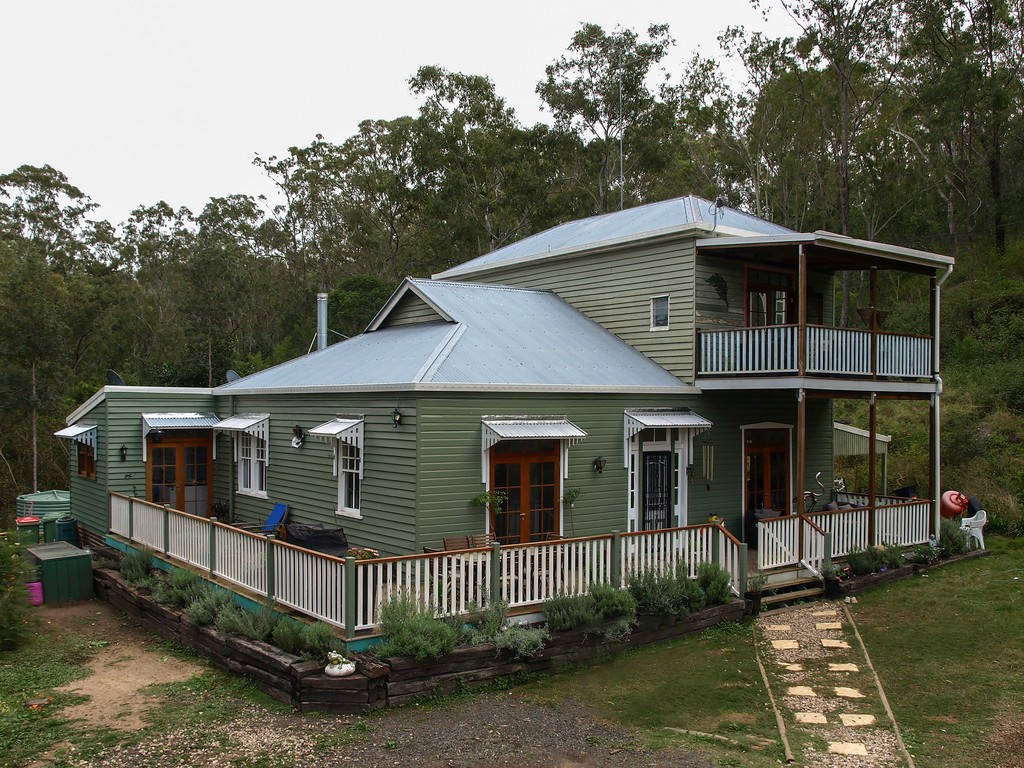 1740 Flagstone Creek Road, UPPER FLAGSTONE, QLD 4344
