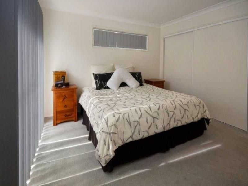 7 Grevillea Place, BRIDGEMAN DOWNS, QLD 4035