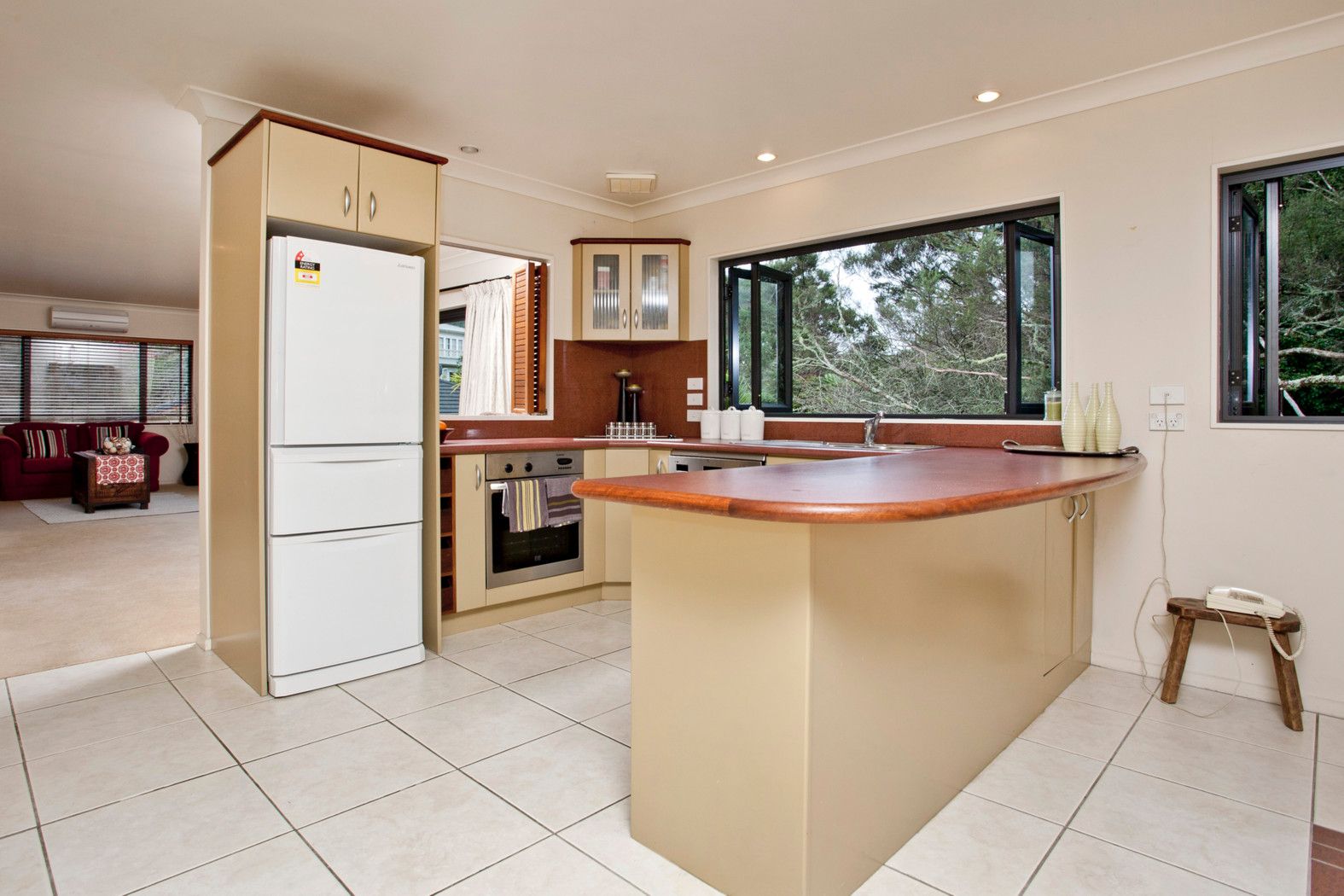 6d Willow Avenue, BIRKENHEAD, North Shore City
