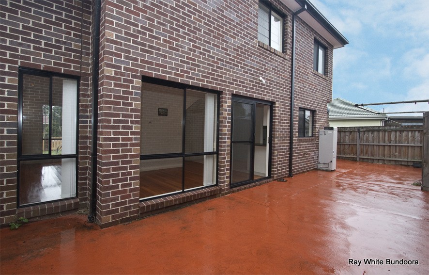 1/4-6 O'connell Street, KINGSBURY, VIC 3083