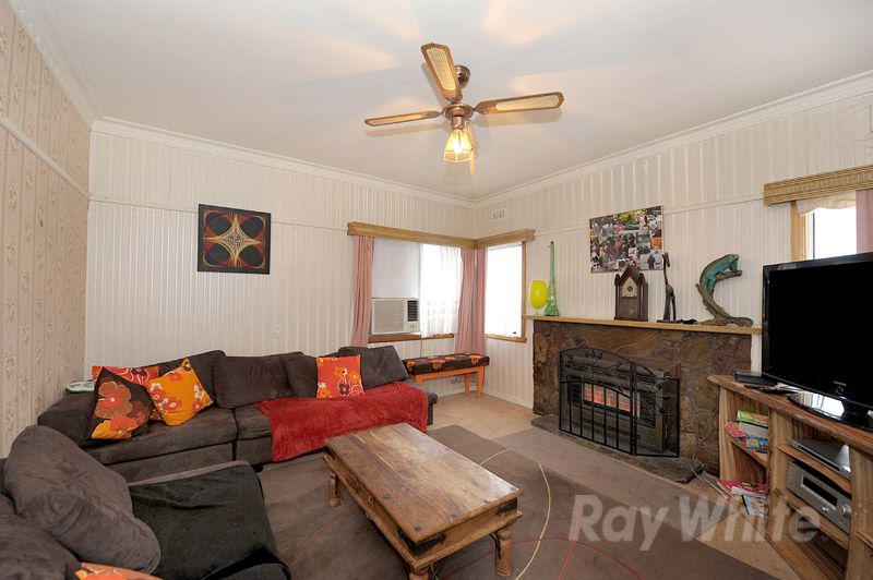 70 Griffiths Road, UPWEY, VIC 3158
