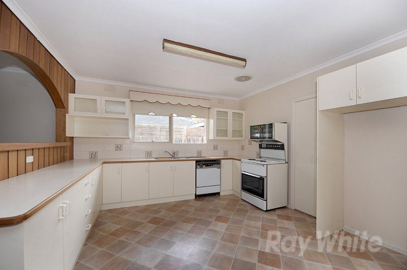 20 Glenfern Road, FERNTREE GULLY, VIC 3156