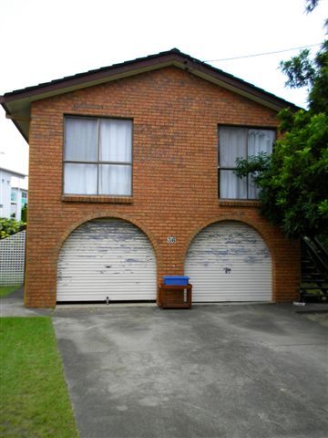 2/36  Anembo Street, CHEVRON ISLAND, QLD 4217