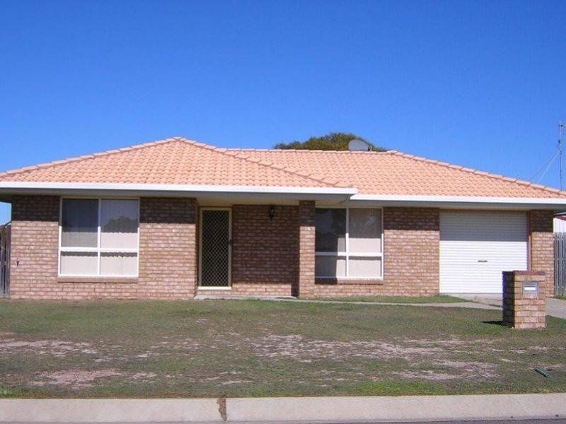 7 Merlin Drive, URANGAN, QLD 4655