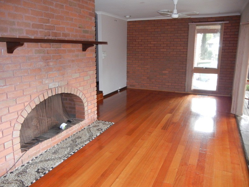 12 Darvell Cove, GREENSBOROUGH, VIC 3088