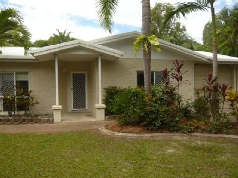 2 Bligh Close, CLIFTON BEACH QLD 4879