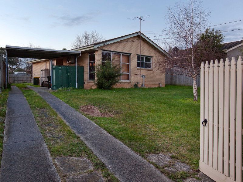 23 Silver Avenue, FRANKSTON NORTH VIC 3200