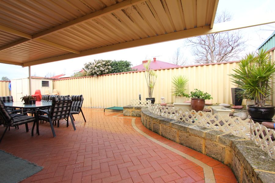 35 Whitchurch Road, REDCLIFFE, WA 6104