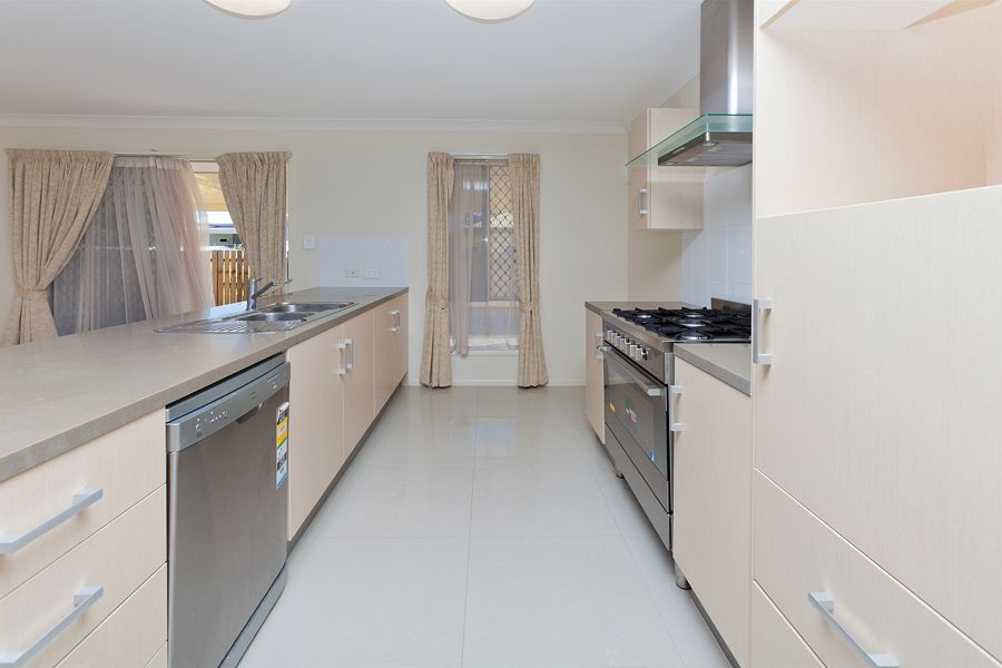 38 Patmore Street, Holland Park, QLD 4121