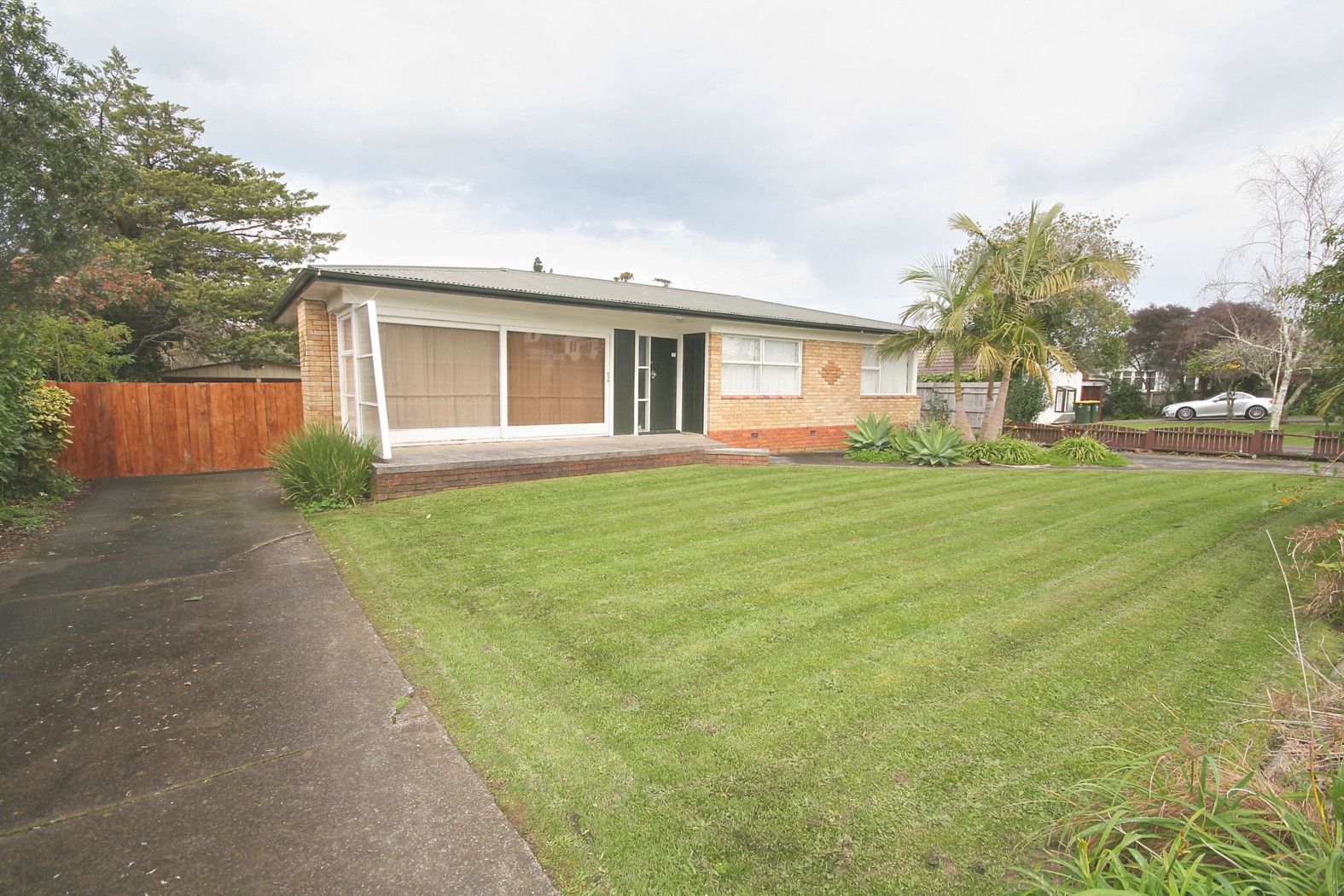120 and 122 Wellington Street, Howick, Manukau City