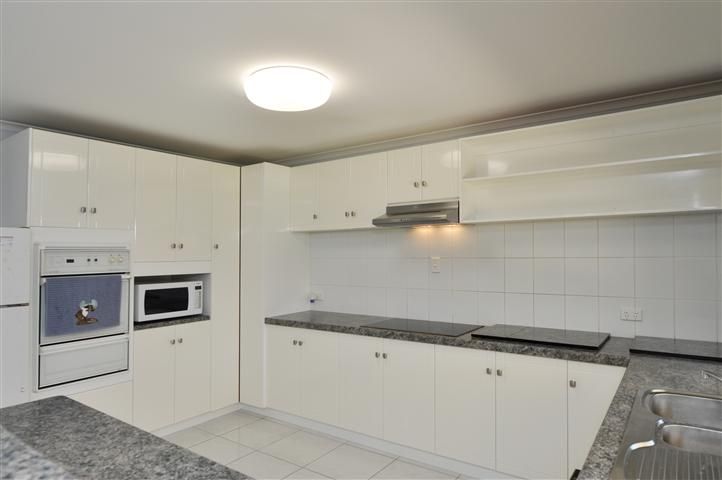 7 Mercedes Street, CLINTON, QLD 4680