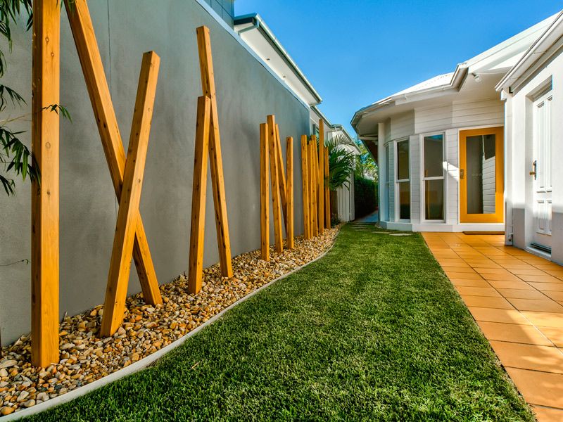 55 Pring Street, HENDRA, QLD 4011