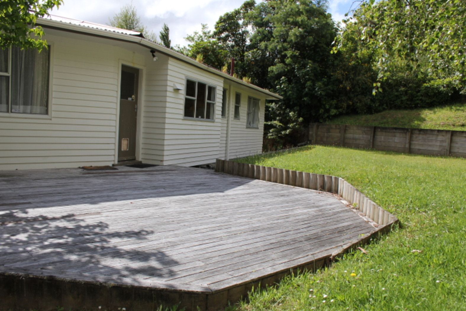 189A Stokes Valley Road, STOKES VALLEY, Lower Hutt City