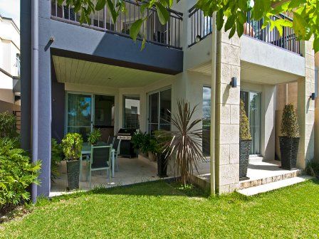 - The Boulevard, CARRARA, QLD 4211