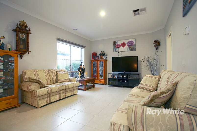 13 Bugle Lane, CRANBOURNE WEST, VIC 3977