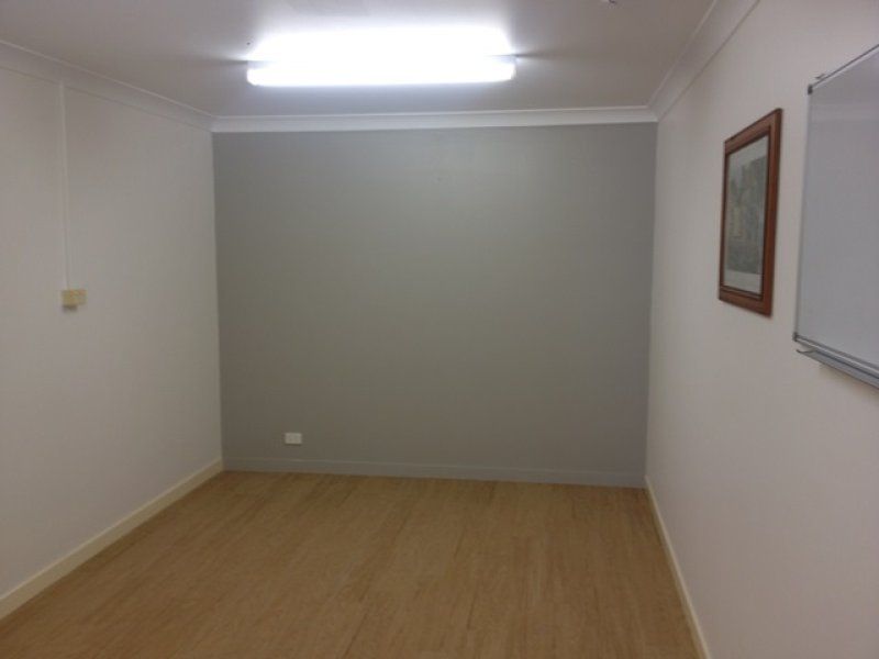 BURLEIGH HEADS, QLD 4220