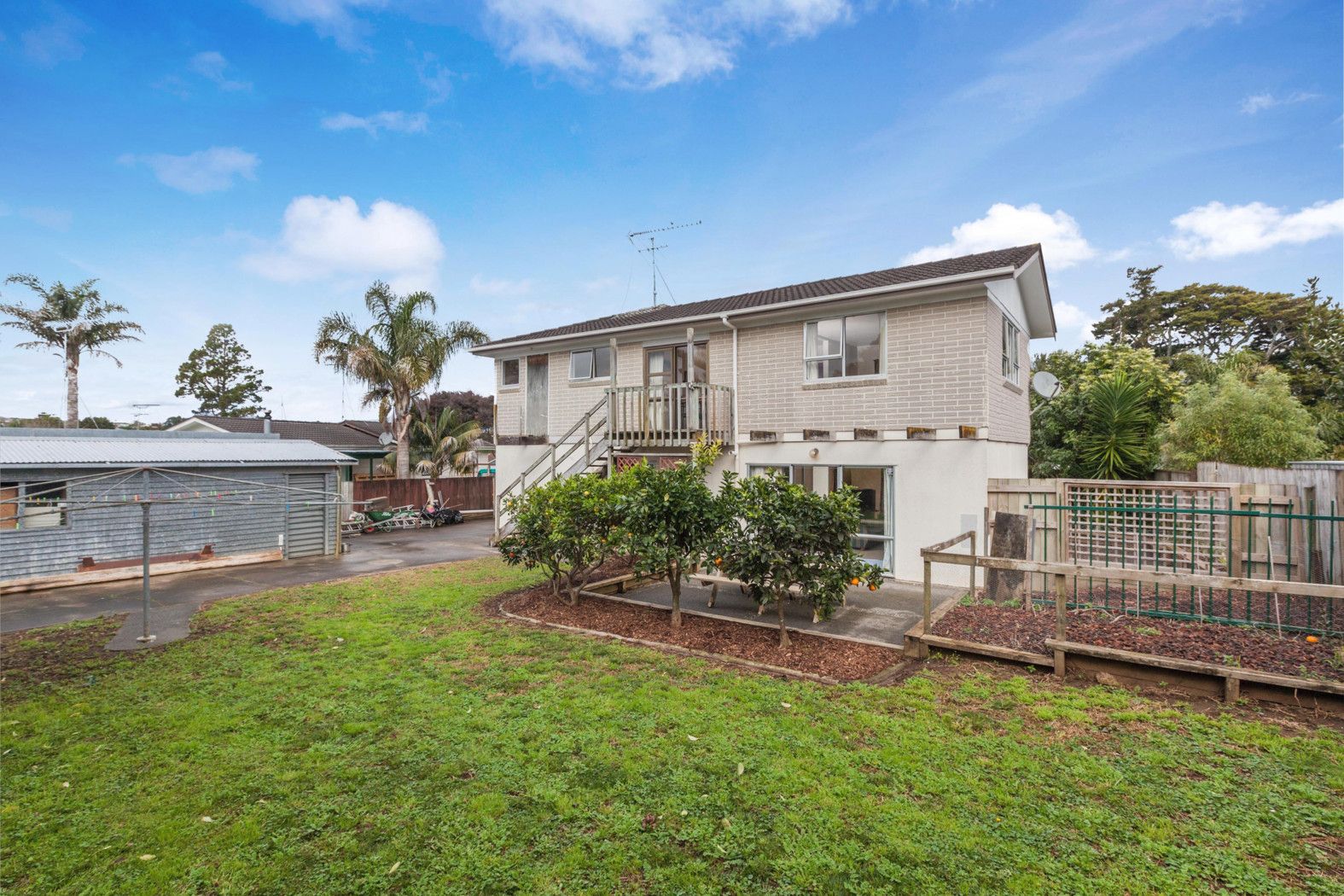 146 Gills Road, HALF MOON BAY, Manukau City
