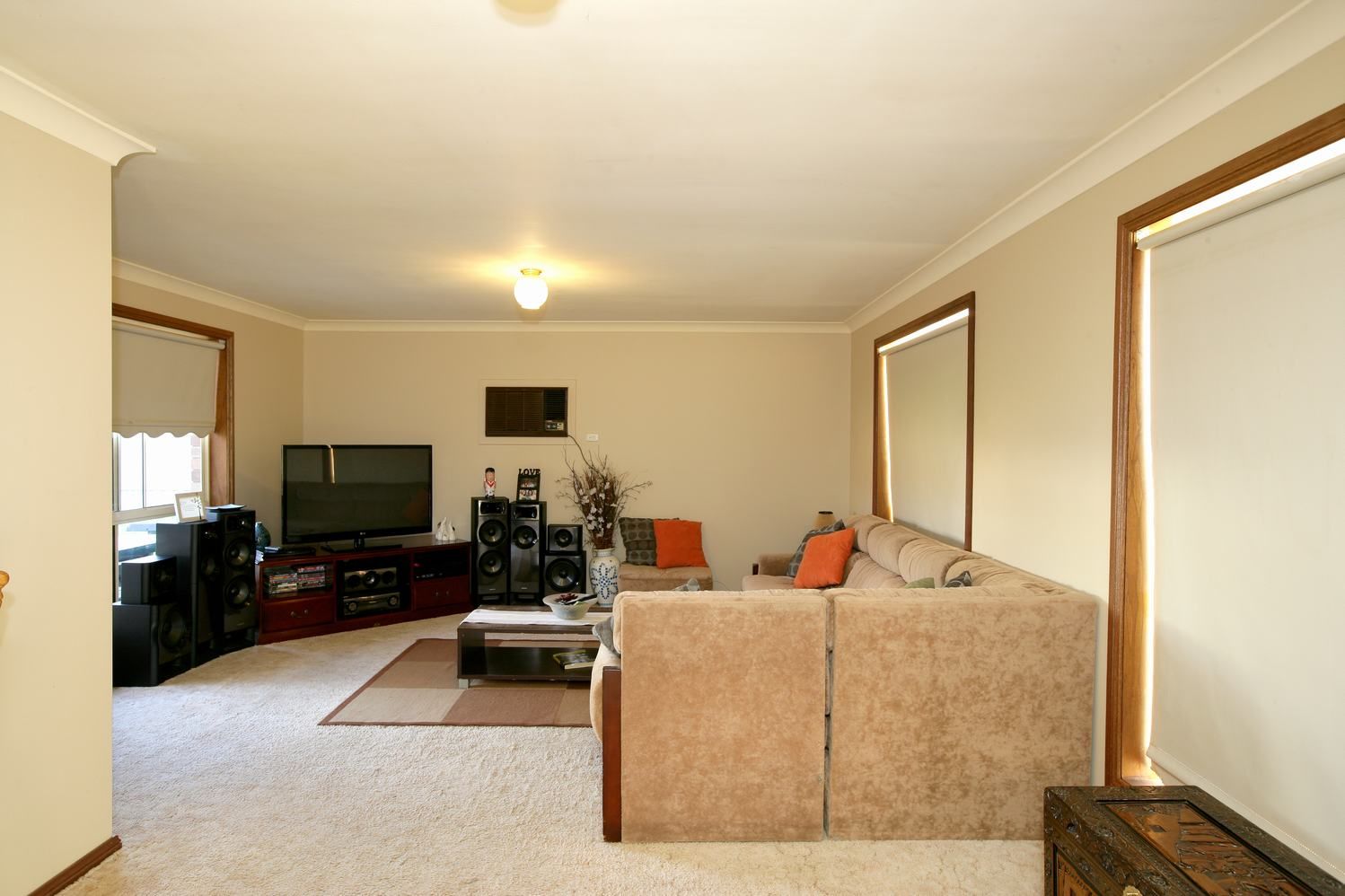 100 Dalman Parkway, GLENFIELD PARK, NSW 2650