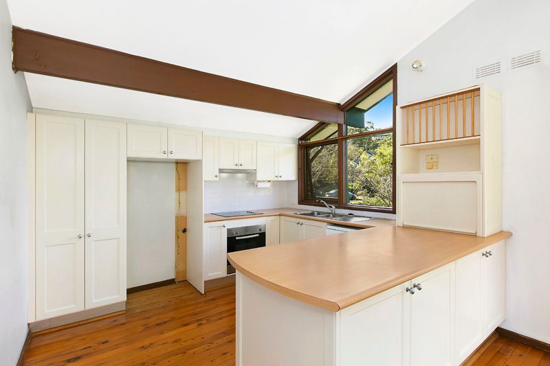 37 Barton Crescent, WAHROONGA, NSW 2076