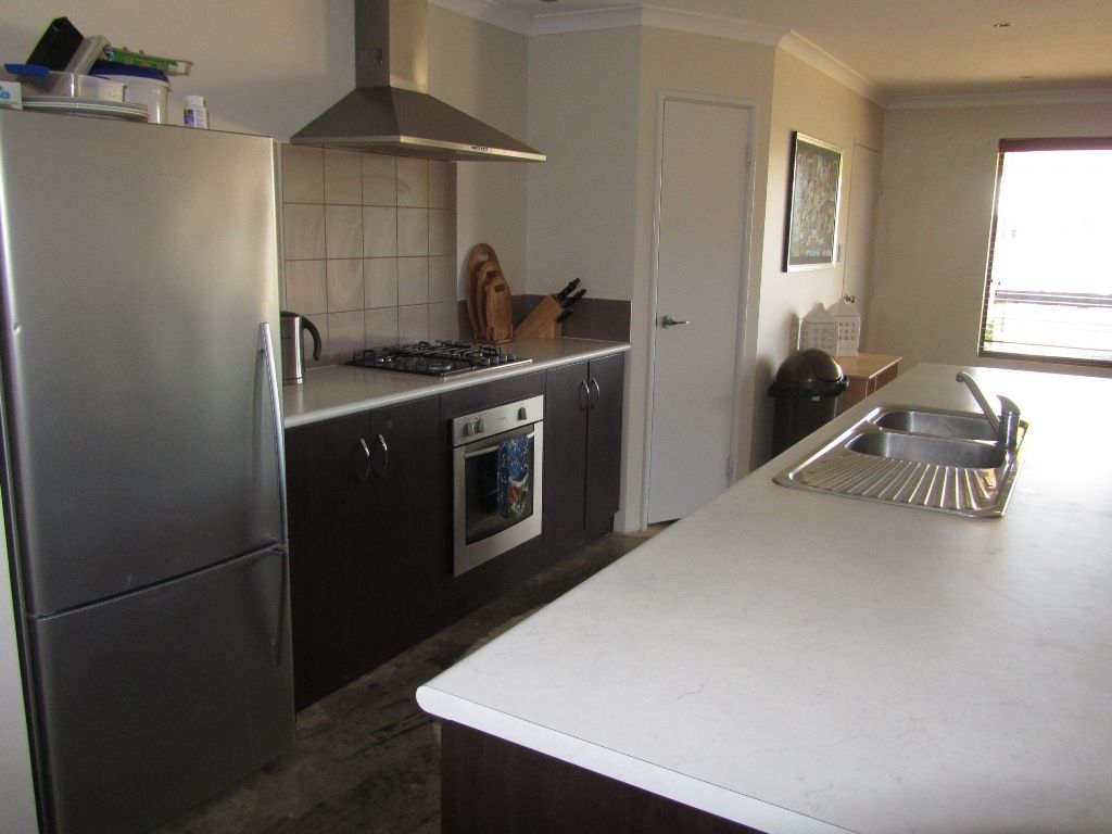 10 Copperhill Junction, WHITE PEAK, WA 6532
