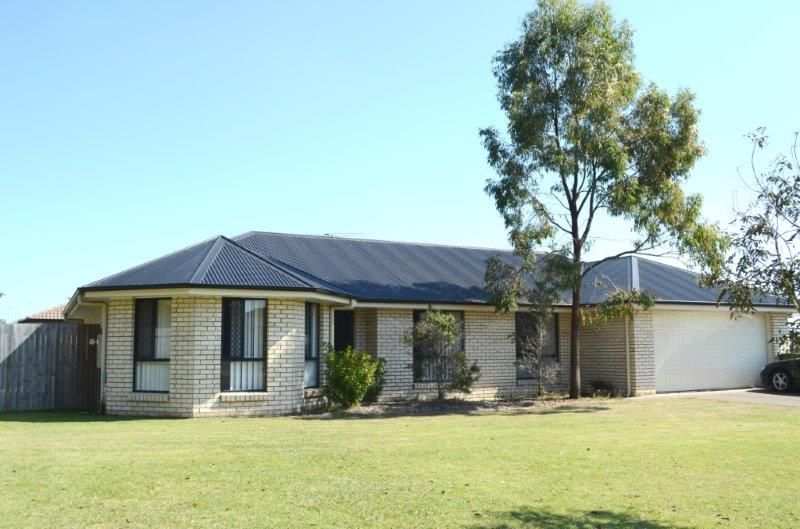 11 Gow Court, CRESTMEAD QLD 4132