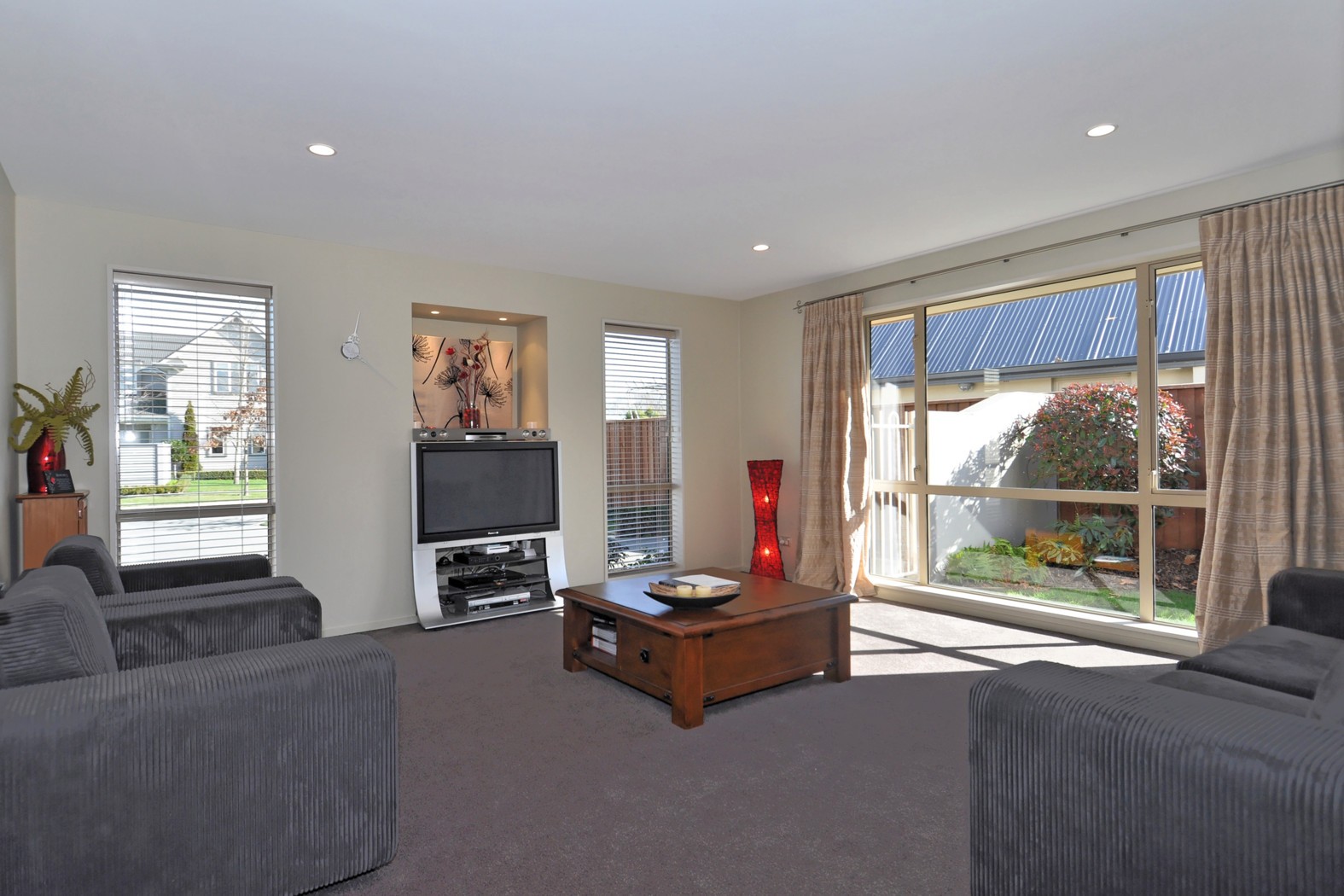 3 Coolspring Way, REDWOOD, Christchurch City