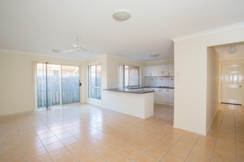 10 Leicester Court, KIPPA-RING, QLD 4021