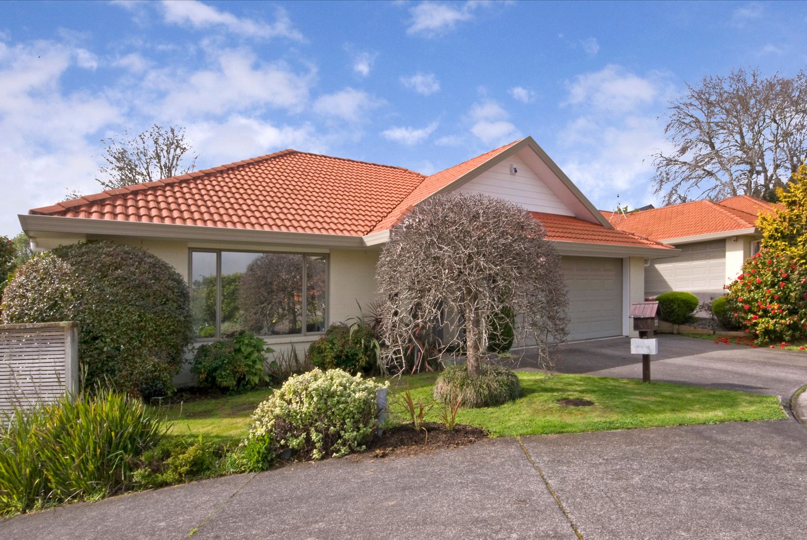 44 Gillett Place, Botany Downs, Manukau City