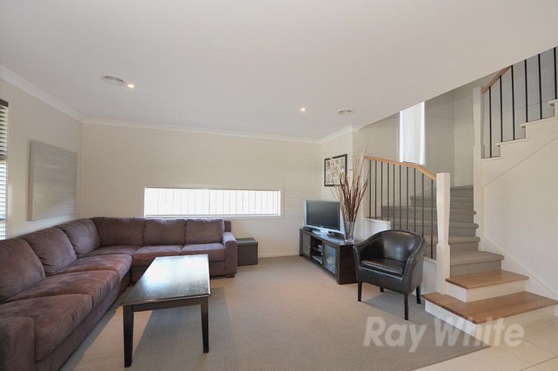 30 Stringybark Drive, FERNTREE GULLY, VIC 3156