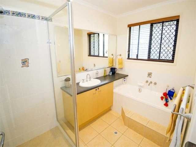 21 Andriana Drive, BUDERIM, QLD 4556