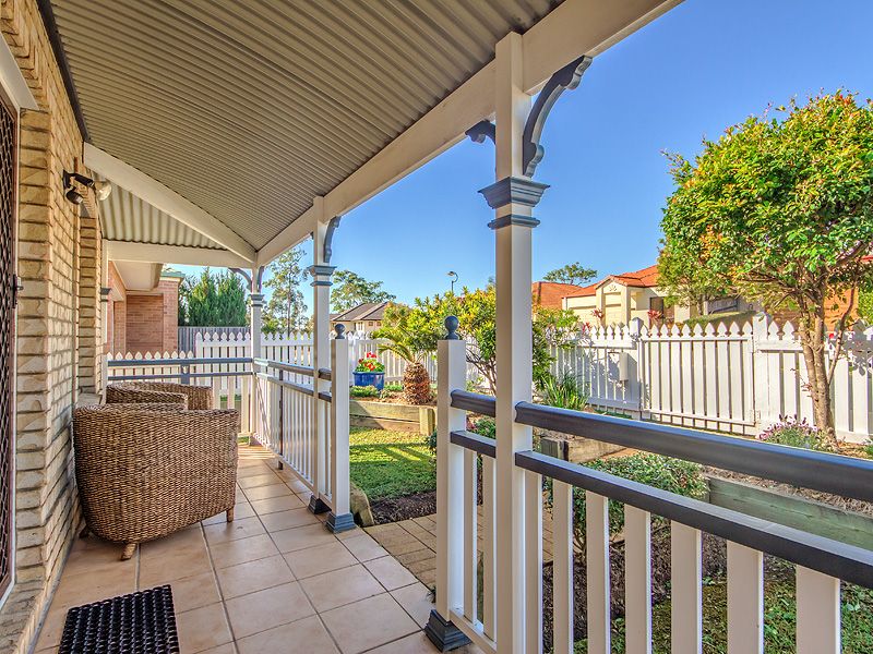 7 Grenada Court, VARSITY LAKES QLD 4227