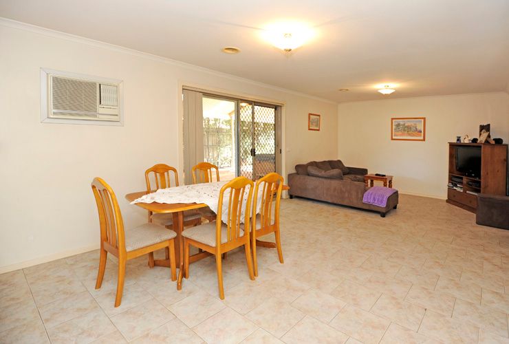16 Clues Court, SUNSHINE WEST, VIC 3020