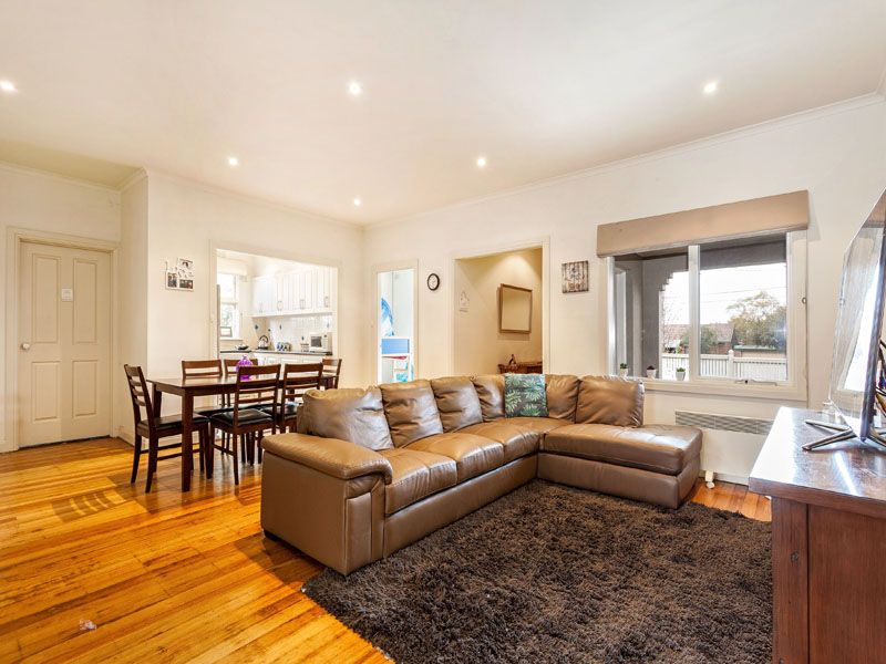 1F Bernard Street, CHELTENHAM, VIC 3192