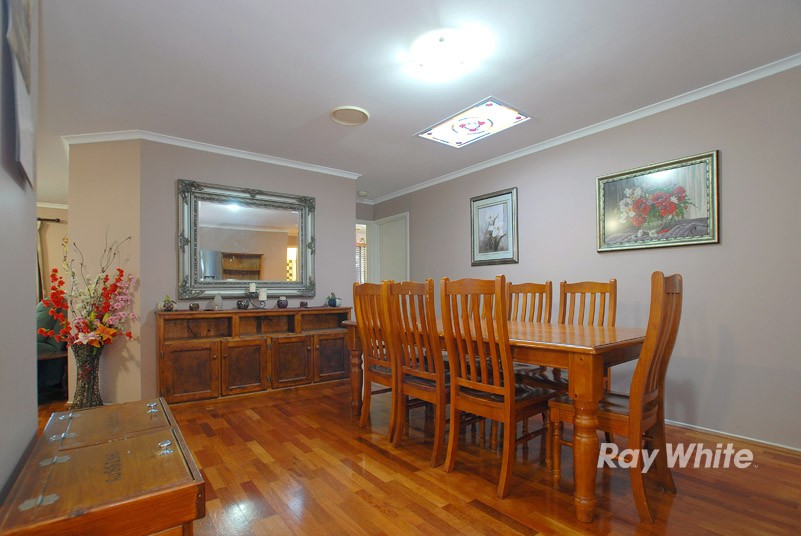 3 Reginald Court, CRANBOURNE WEST, VIC 3977