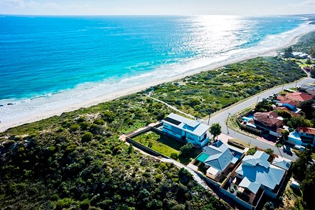 4B Merrifield Place, MULLALOO, WA 6027