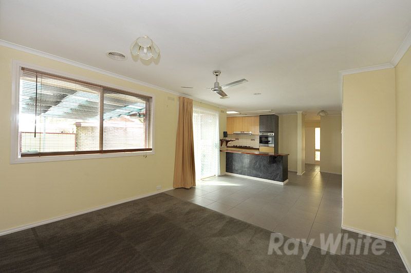 3 Win Place, HALLAM, VIC 3803