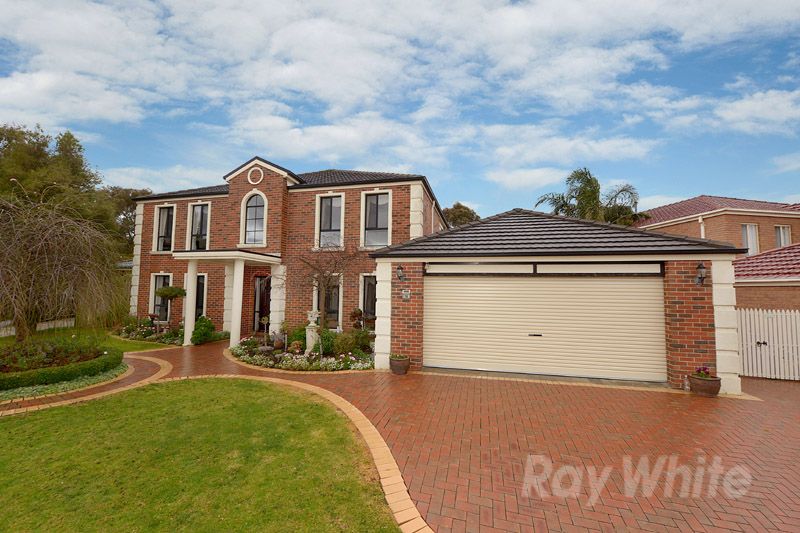 16 Garland Rise, ROWVILLE, VIC 3178