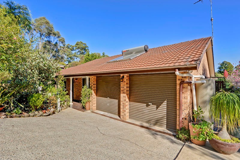 1 Caldarra Place, WESTLEIGH, NSW 2120