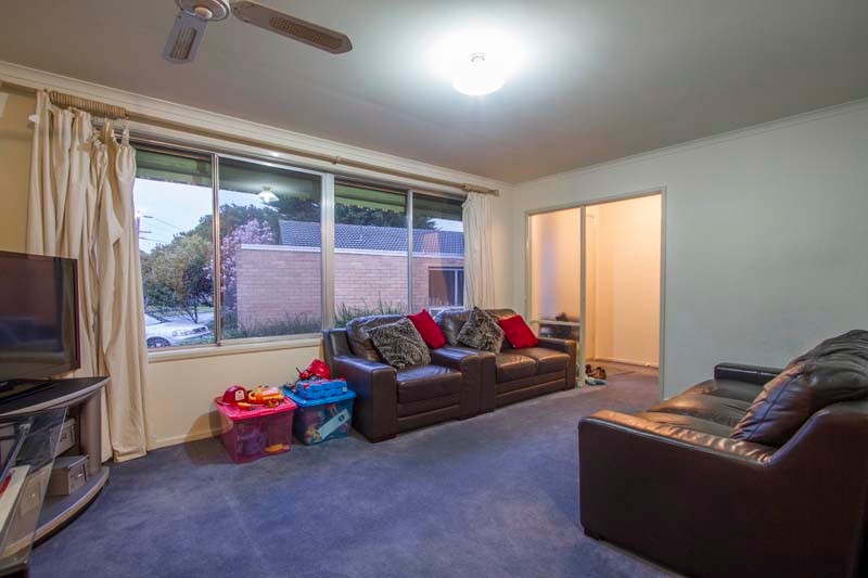 13 Gretana Crescent, FRANKSTON, VIC 3199