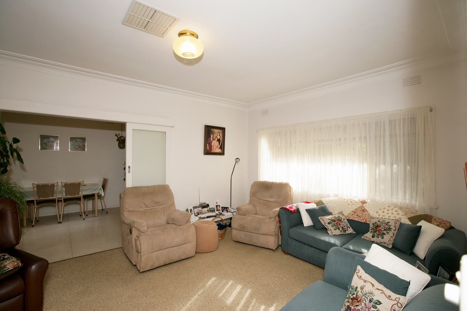 12 Ziegler Avenue, KOORINGAL, NSW 2650