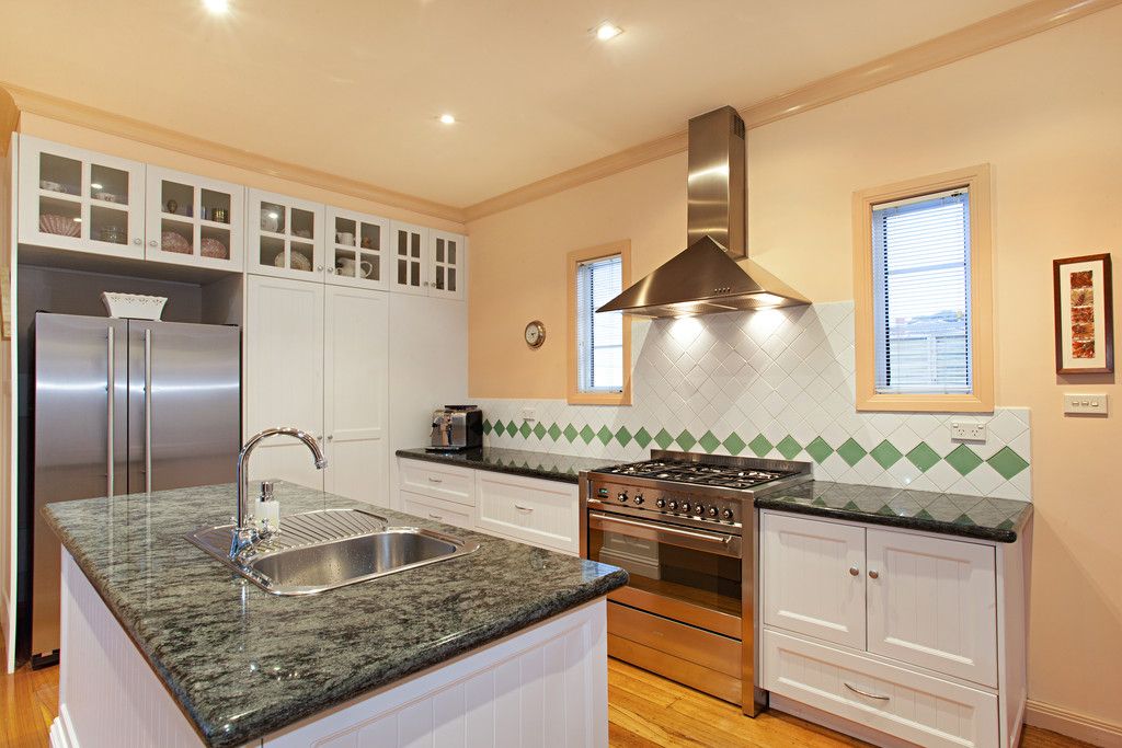 54 Darling Street, HUGHESDALE, VIC 3166