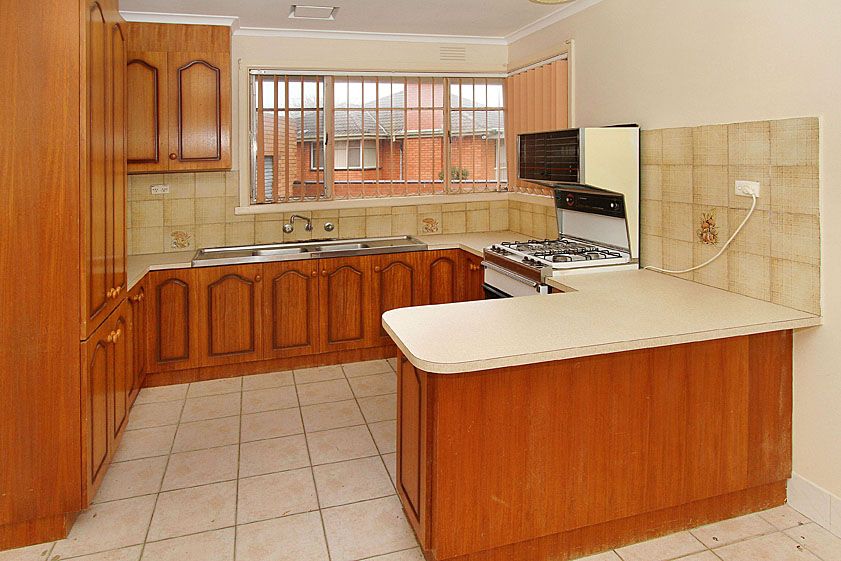 18 Prince Andrew Avenue, LALOR, VIC 3075