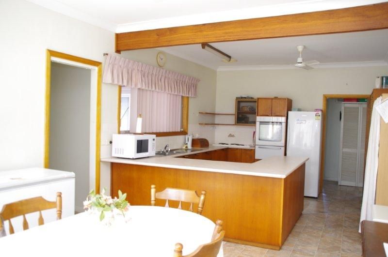 TAREE, NSW 2430