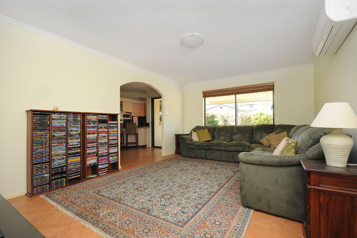 15 Olympus Court, MIDDLE RIDGE, QLD 4350