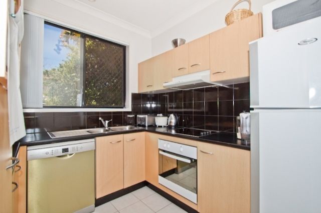 1/4 Clydesdale Avenue, ANNERLEY, QLD 4103