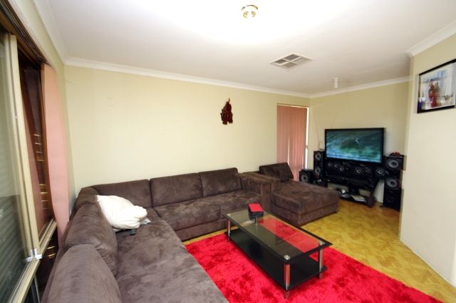3 Jana Court, BEECHBORO, WA 6063