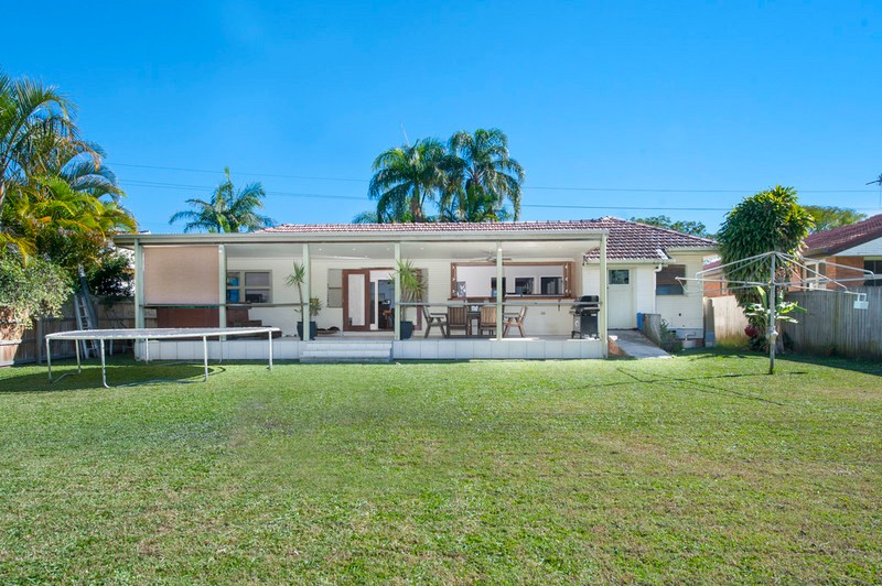 95 Turpin Road, LABRADOR, QLD 4215